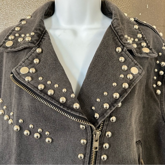 BuddyLove Bianca Studded Denim Jacket - Picture 3 of 5